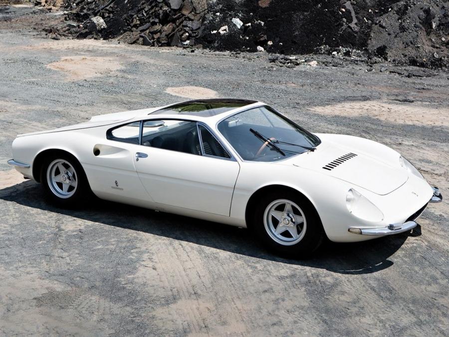  Ferrari 365 P Berlinetta Speciale 1966 года  (фото 18 из 22)